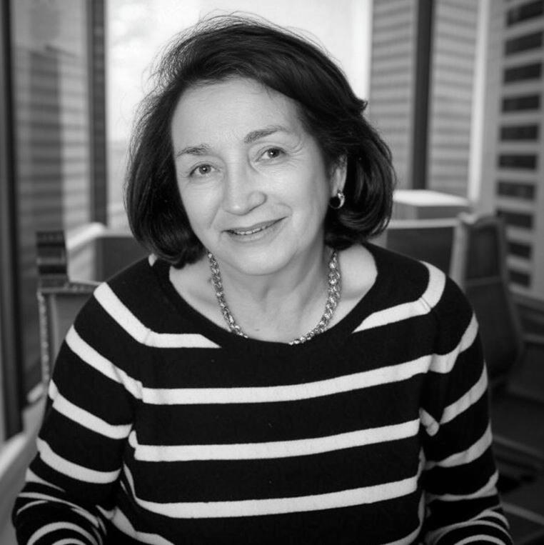 María Isabel Sessarego D., Socia de Estudio Errázuriz